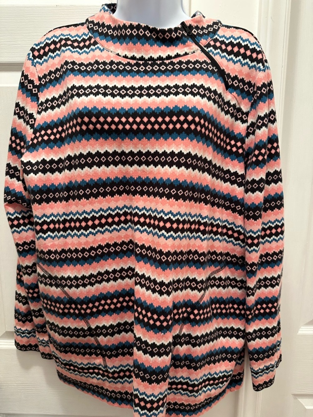 T by Talbots Striped Diamond Crewneck Sweater in Pink, Black & Blue